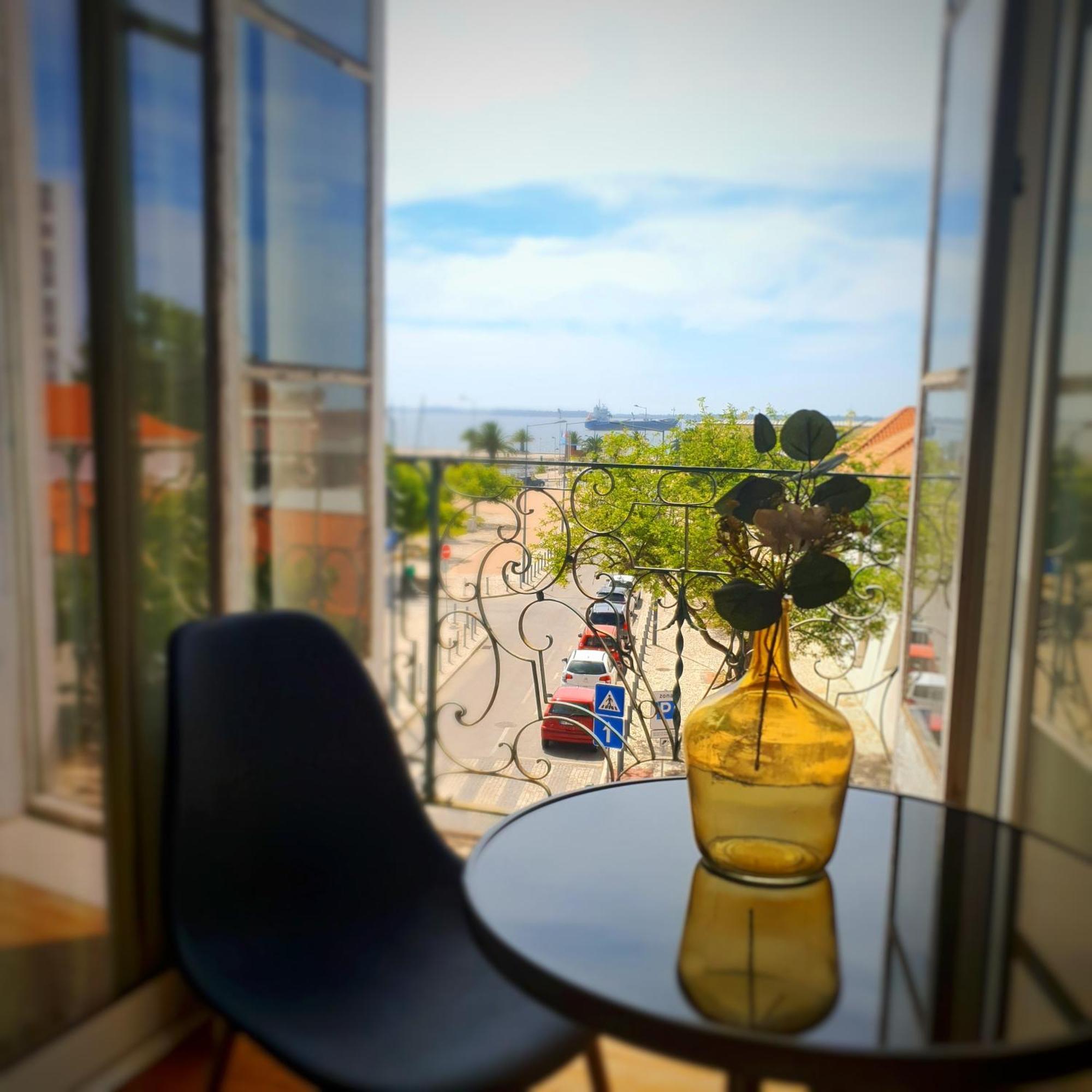 Alojamentos Vista Mar-Luisa Todi Setúbal Exteriör bild