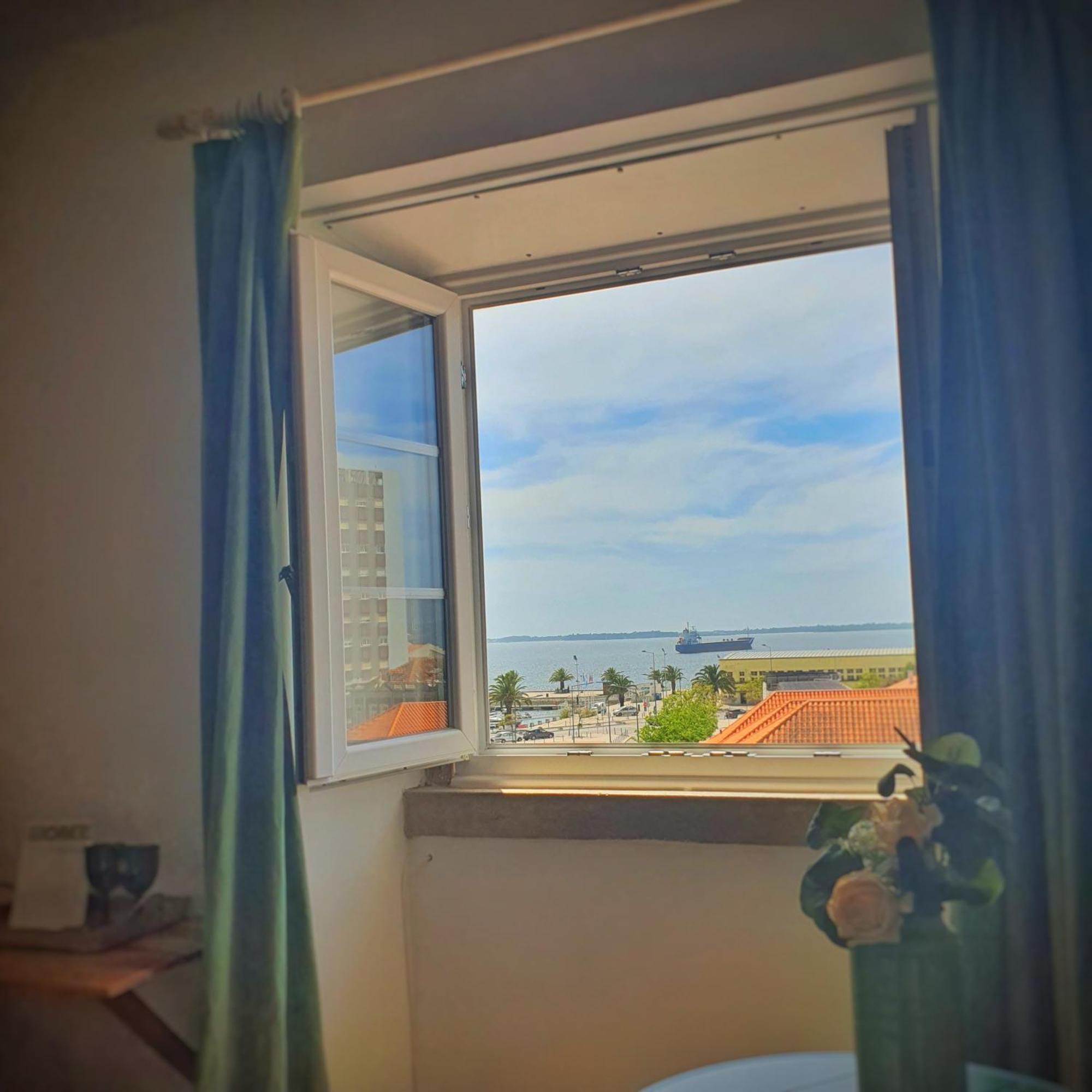 Alojamentos Vista Mar-Luisa Todi Setúbal Exteriör bild